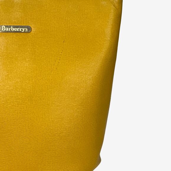Burberrys Yellow Embossed Leather Bucket Shoulder Bag Vintage Nova Check Lining - Picture 10 of 16